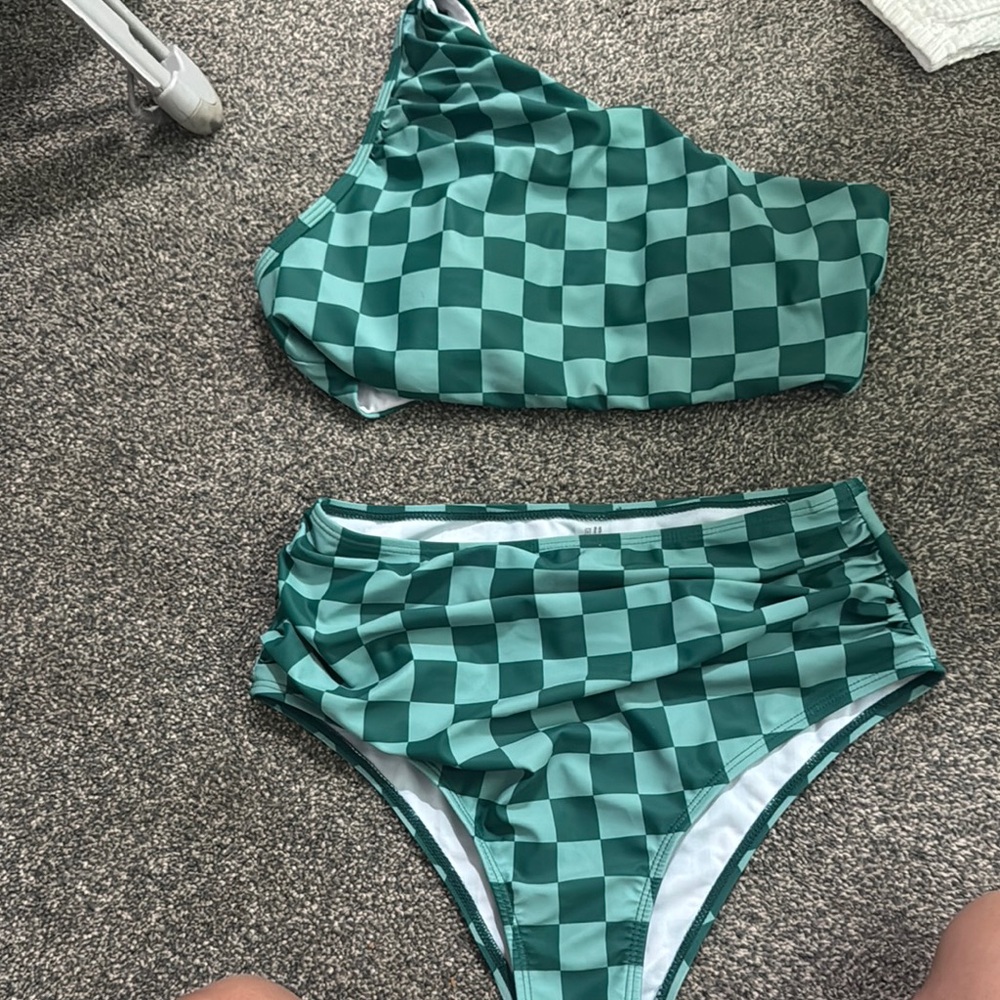 Green Checkered One-Shoulder Bikini Set